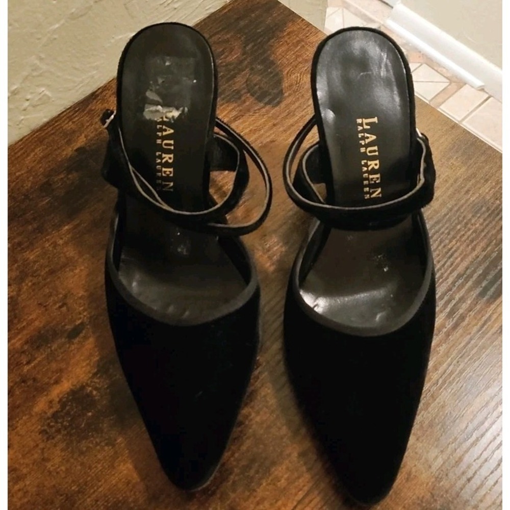 Lauren Ralph Lauren Pointed Toe Pumps 7 1/2